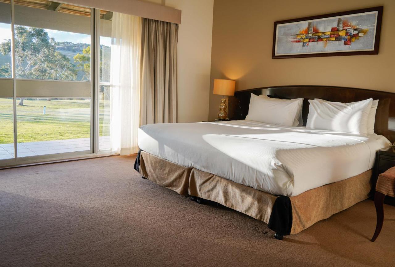 Breakfree Wirrina Cove Hotel Екстериор снимка