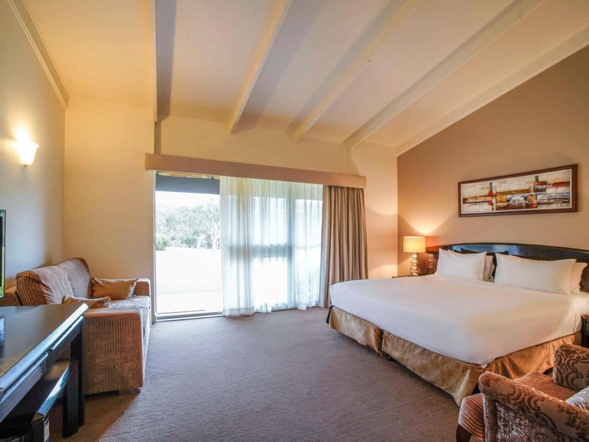 Breakfree Wirrina Cove Hotel Екстериор снимка
