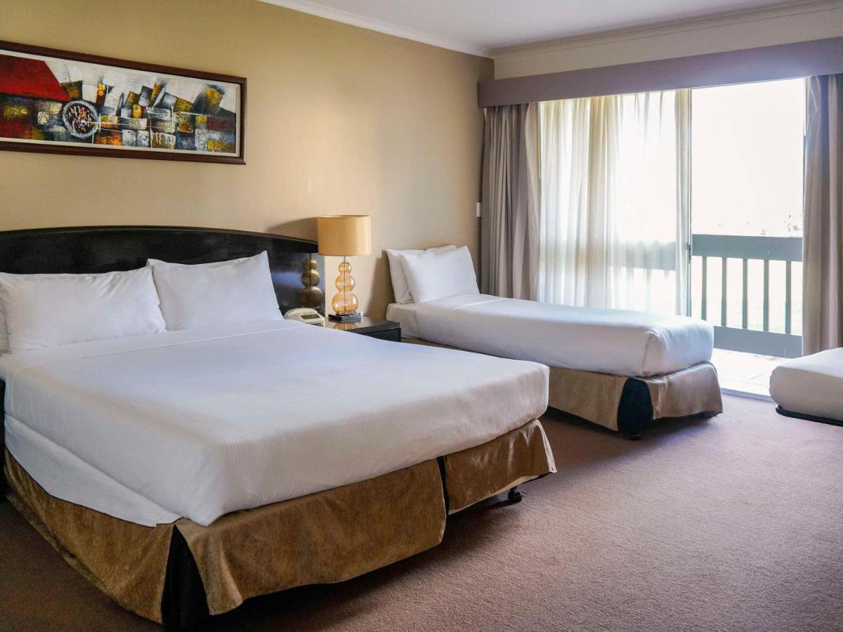 Breakfree Wirrina Cove Hotel Екстериор снимка